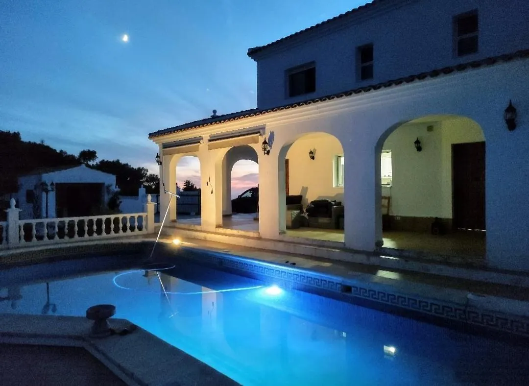 Villa Tranquila Arenas  Holiday home