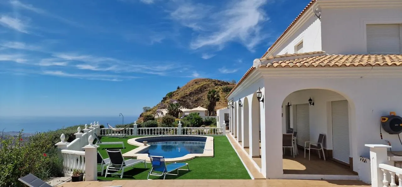 Villa Tranquila Arenas  Holiday home